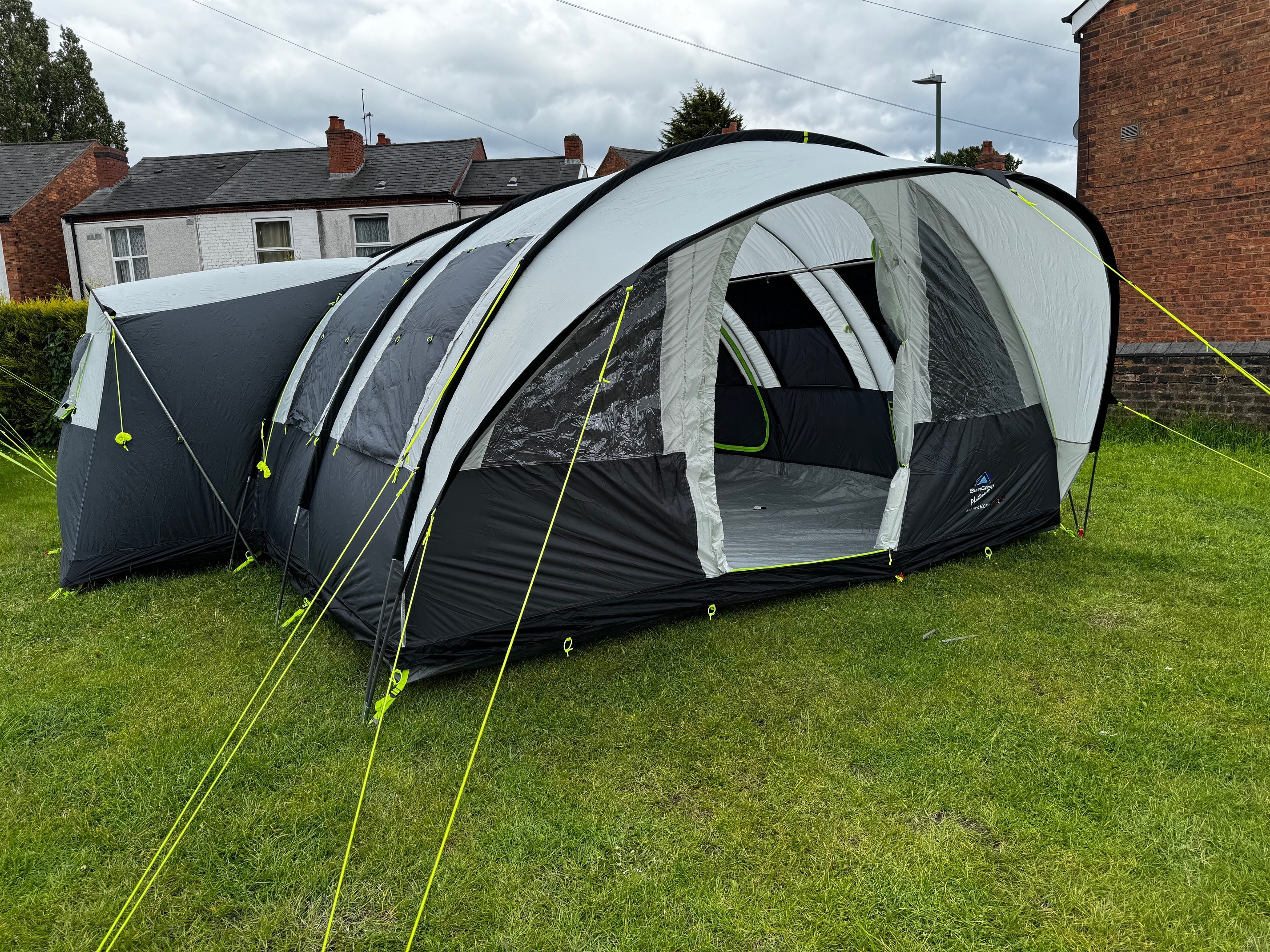 Sunncamp Vario 600 Plus Family Tent | Factory Second